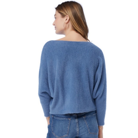 Acoa Brand Size XL Fuzzy Cozy Cropped Sweater - Picture 6 of 6